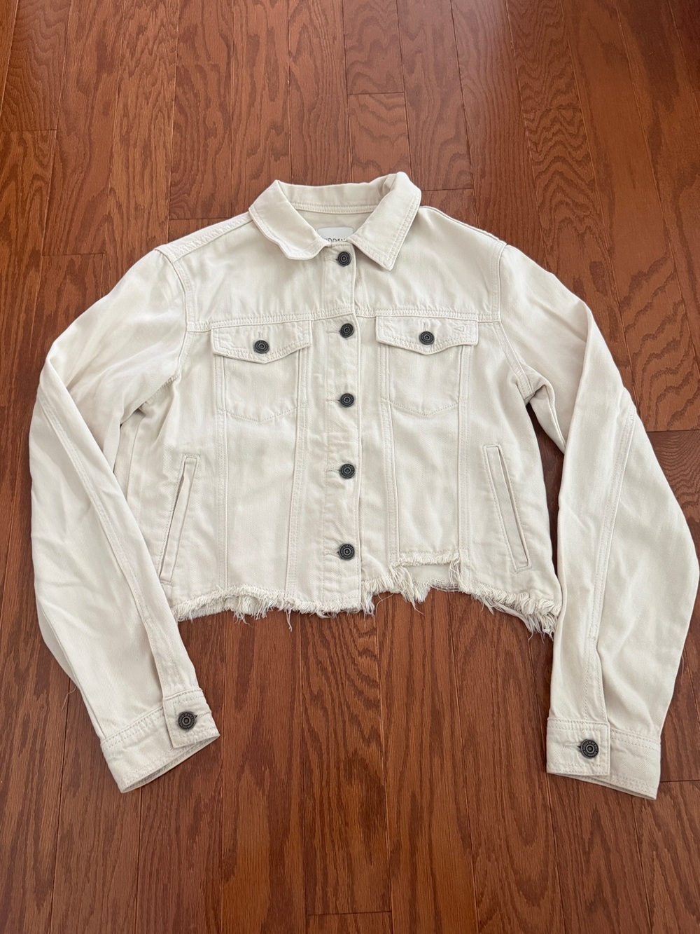 Hidden Women's Cream Distressed Crop Denim Jacket